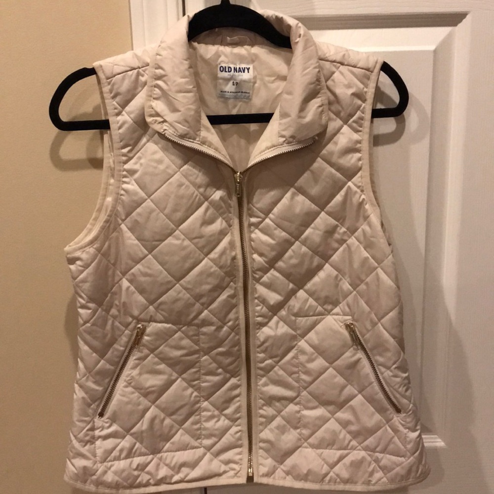Old Navy Quilted Vest